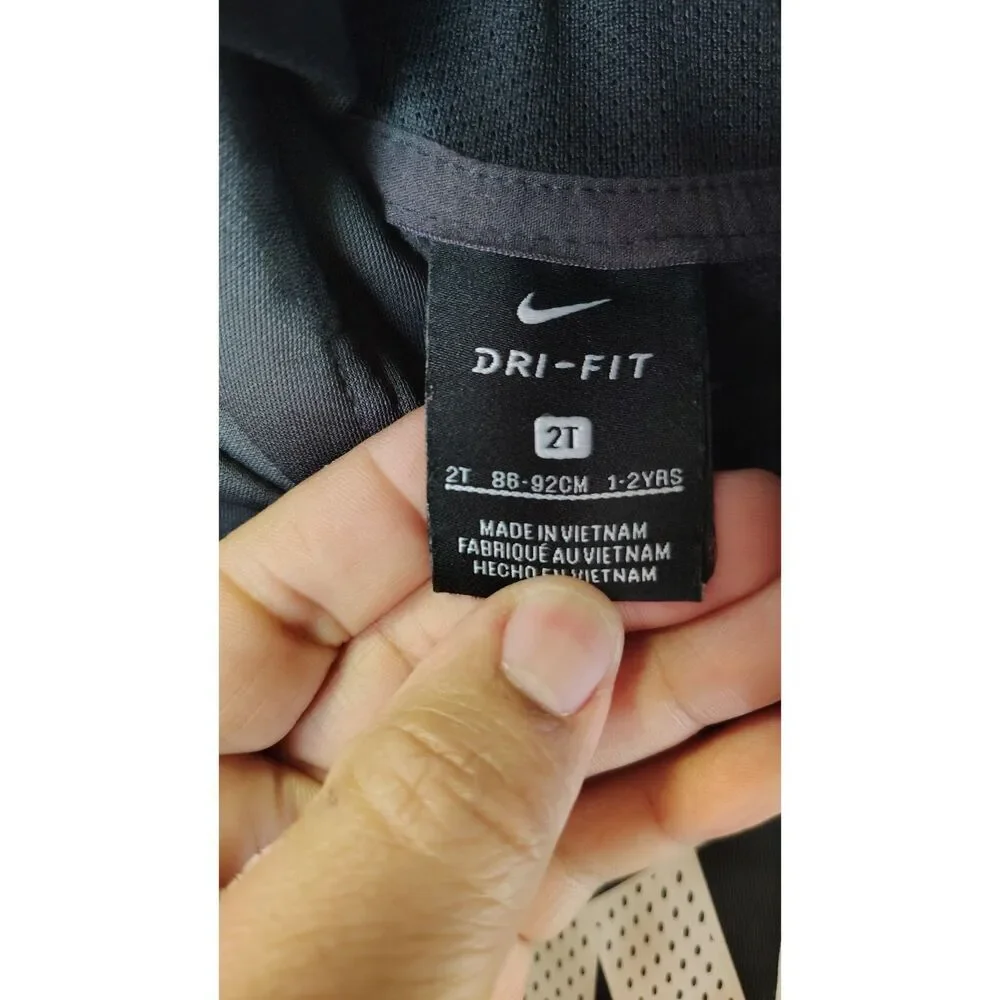 Nike Black Graphic Hoody 2T